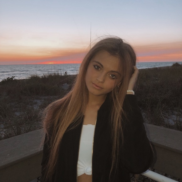 Meet your Posher, Ecaterina - Picture 1 of 1